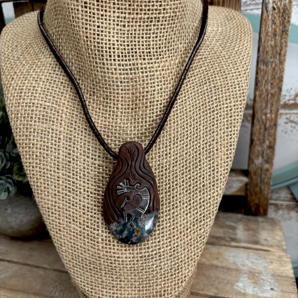 Kokopelli On Australian Opal Gemstone Pendant On Leather Cord NEW! - Picture 3 of 5